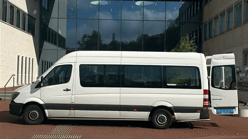 Rolstoelbus voor vervoer vanuit Castricum